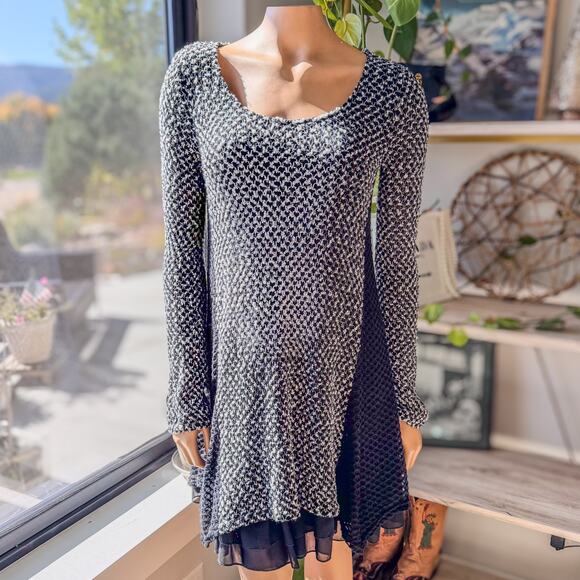 A’reve Anthologie Black & White Sweater Dress Layered Textured Knit Mesh, Medium - Picture 8 of 13